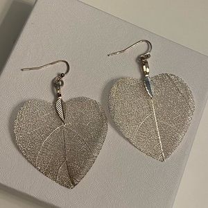 Leaves Filigree Metal Dangle Earrings